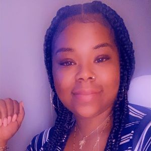 Meet your Posher, Debr